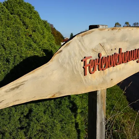 Apartment Ferienwohnung Romantik Im Roten Haus Fussen